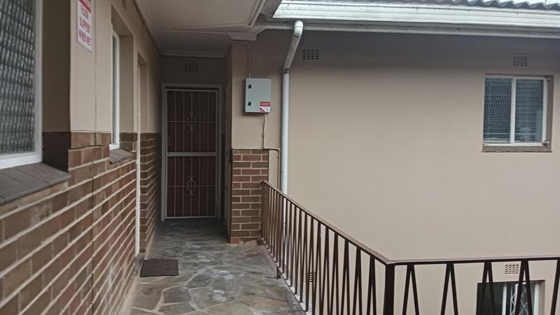 To Let 1 Bedroom Property for Rent in Pinetown KwaZulu-Natal