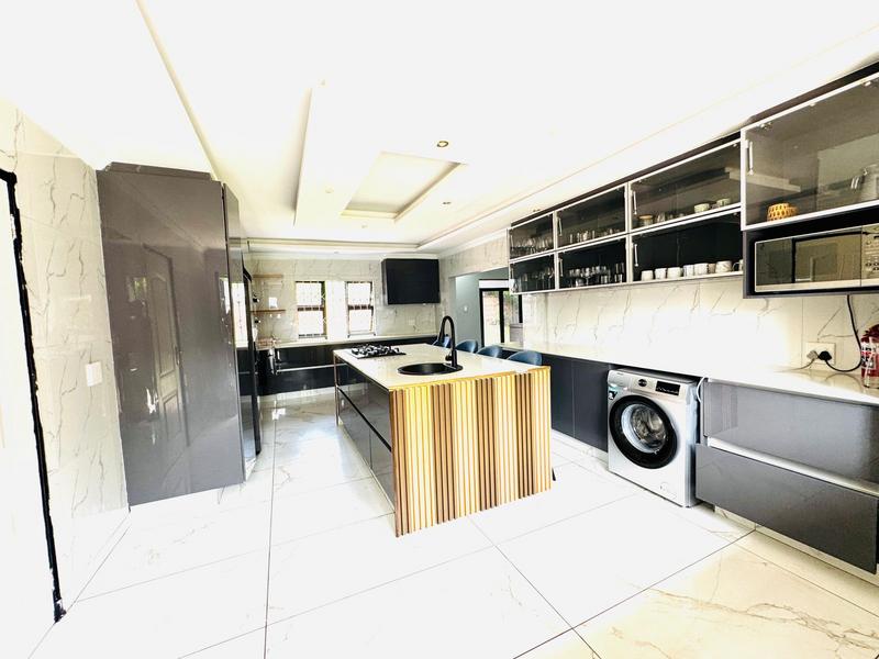 To Let 4 Bedroom Property for Rent in Meer En See KwaZulu-Natal