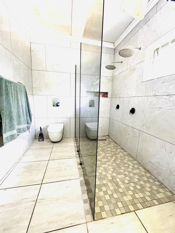 To Let 4 Bedroom Property for Rent in Meer En See KwaZulu-Natal