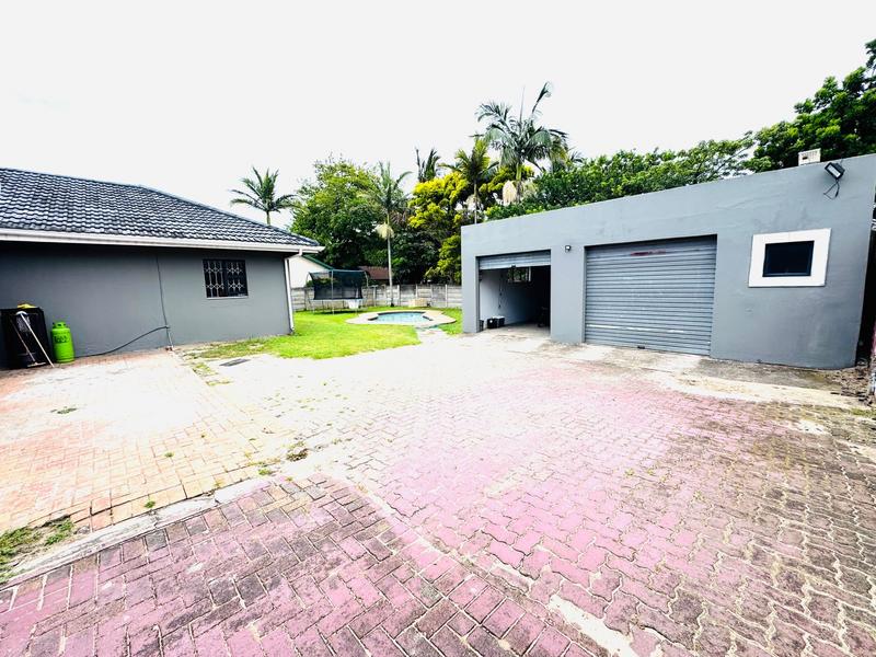 To Let 4 Bedroom Property for Rent in Meer En See KwaZulu-Natal