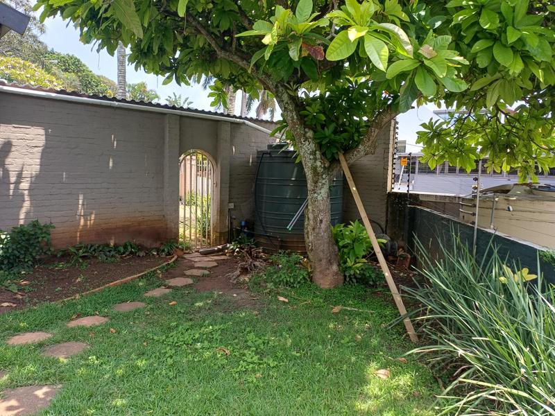 To Let 3 Bedroom Property for Rent in Salt Rock KwaZulu-Natal