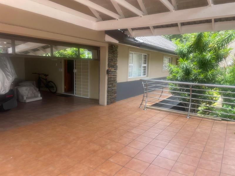 6 Bedroom Property for Sale in Salt Rock KwaZulu-Natal