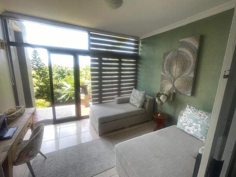 6 Bedroom Property for Sale in Salt Rock KwaZulu-Natal