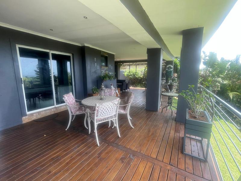 6 Bedroom Property for Sale in Salt Rock KwaZulu-Natal