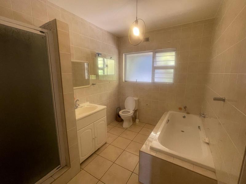 6 Bedroom Property for Sale in Salt Rock KwaZulu-Natal