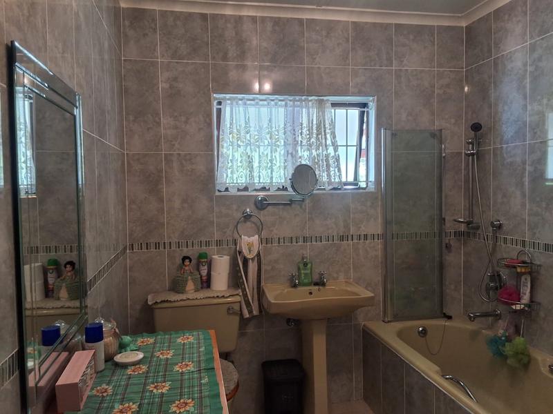 3 Bedroom Property for Sale in Hillary KwaZulu-Natal