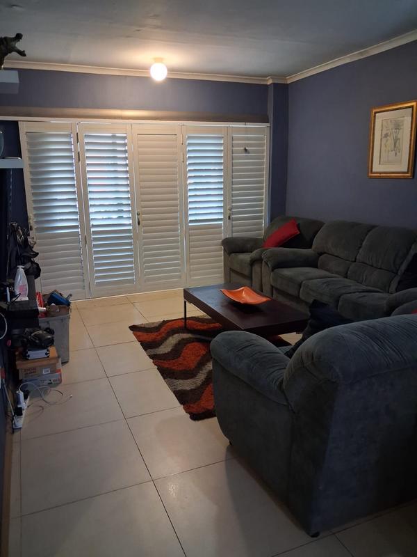 To Let 3 Bedroom Property for Rent in Redfern KwaZulu-Natal