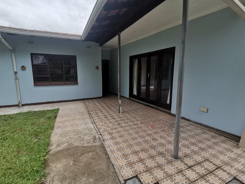 To Let 3 Bedroom Property for Rent in Sarnia KwaZulu-Natal