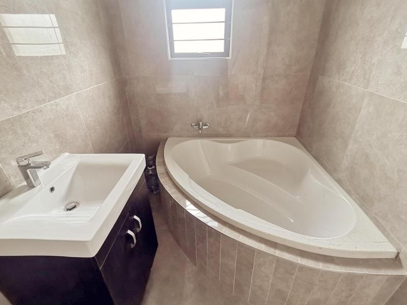 To Let 3 Bedroom Property for Rent in Sarnia KwaZulu-Natal