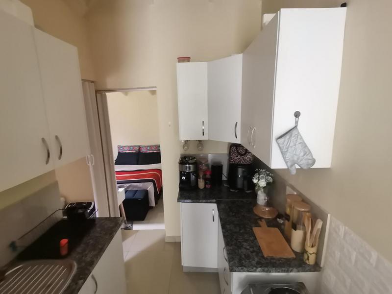To Let 1 Bedroom Property for Rent in Berea West KwaZulu-Natal