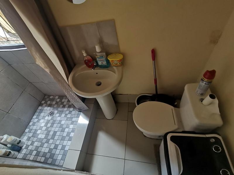 To Let 1 Bedroom Property for Rent in Berea West KwaZulu-Natal