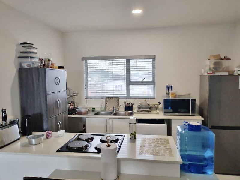 2 Bedroom Property for Sale in Amanzimtoti KwaZulu-Natal