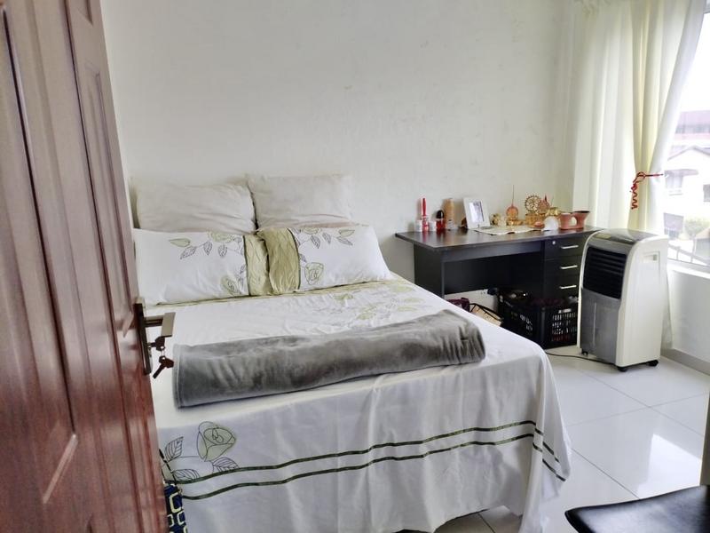 2 Bedroom Property for Sale in Amanzimtoti KwaZulu-Natal