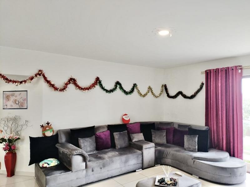 2 Bedroom Property for Sale in Amanzimtoti KwaZulu-Natal