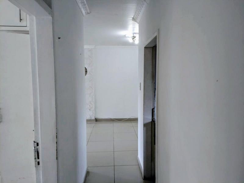 2 Bedroom Property for Sale in Durban Central KwaZulu-Natal