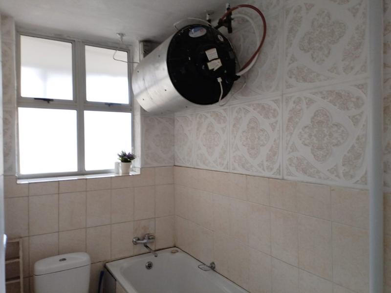 2 Bedroom Property for Sale in Durban Central KwaZulu-Natal