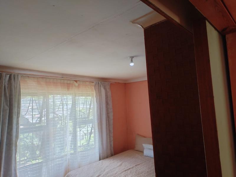 2 Bedroom Property for Sale in Umlazi KwaZulu-Natal