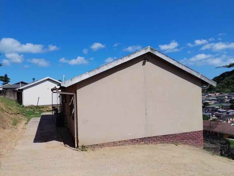 2 Bedroom Property for Sale in Umlazi KwaZulu-Natal