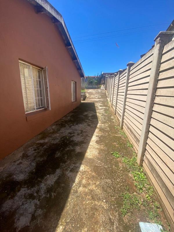 2 Bedroom Property for Sale in Northdale KwaZulu-Natal