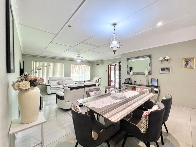 3 Bedroom Property for Sale in Scottsville KwaZulu-Natal