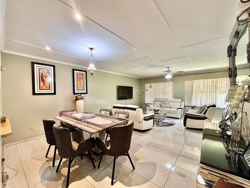 3 Bedroom Property for Sale in Scottsville KwaZulu-Natal