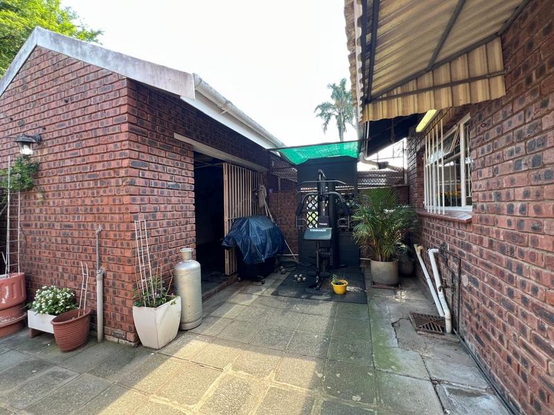 3 Bedroom Property for Sale in Scottsville KwaZulu-Natal