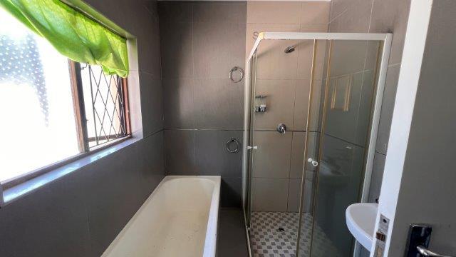 4 Bedroom Property for Sale in Northdene KwaZulu-Natal