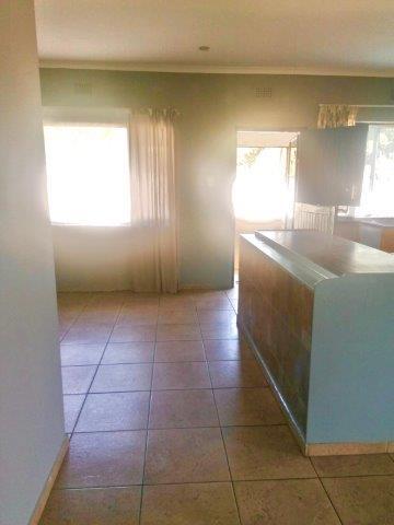 4 Bedroom Property for Sale in Queensburgh KwaZulu-Natal