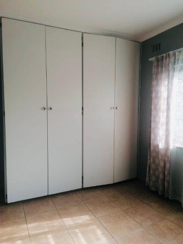 4 Bedroom Property for Sale in Queensburgh KwaZulu-Natal