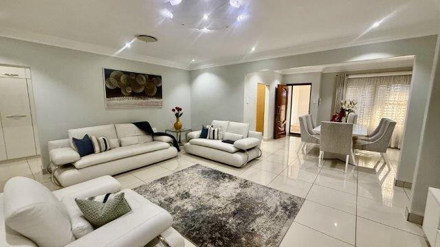 3 Bedroom Property for Sale in Queensburgh KwaZulu-Natal