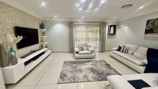 3 Bedroom Property for Sale in Queensburgh KwaZulu-Natal