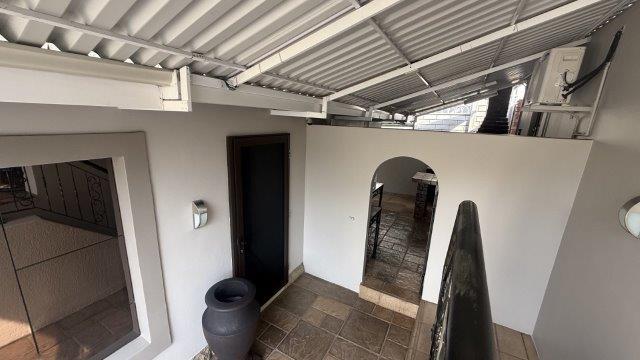 3 Bedroom Property for Sale in Queensburgh KwaZulu-Natal