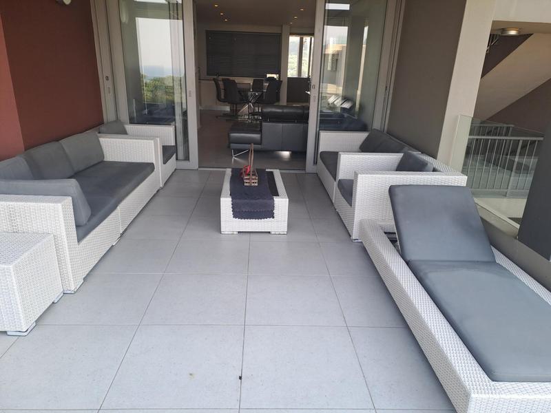 To Let 2 Bedroom Property for Rent in Umhlanga Rocks KwaZulu-Natal