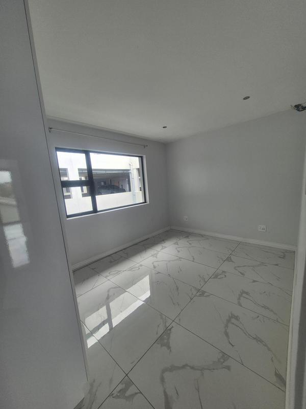 3 Bedroom Property for Sale in Windermere KwaZulu-Natal