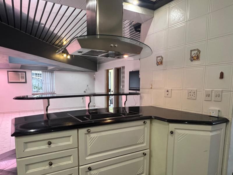 3 Bedroom Property for Sale in Reservoir Hills KwaZulu-Natal