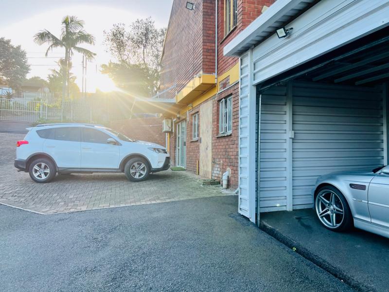 4 Bedroom Property for Sale in Reservoir Hills KwaZulu-Natal