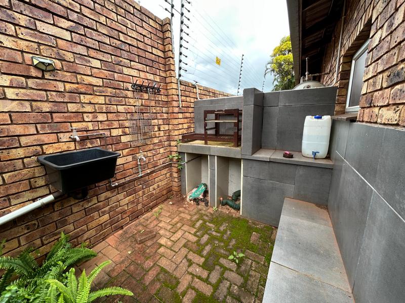 To Let 1 Bedroom Property for Rent in Mtunzini KwaZulu-Natal