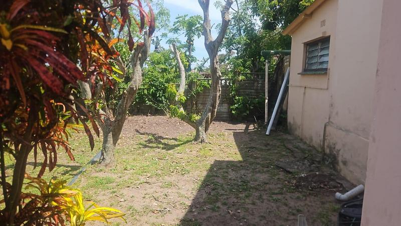 To Let 2 Bedroom Property for Rent in Park Rynie KwaZulu-Natal