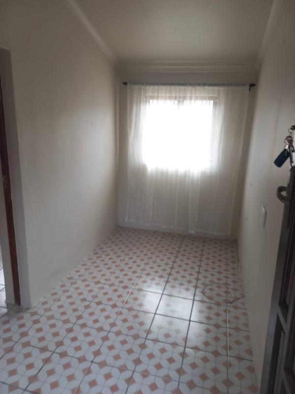 To Let 1 Bedroom Property for Rent in Craigieburn KwaZulu-Natal