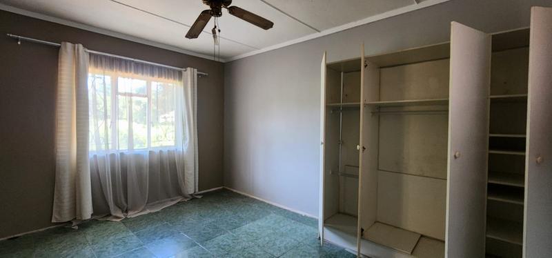 3 Bedroom Property for Sale in Saiccor Village KwaZulu-Natal