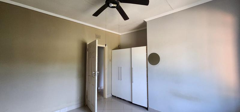 3 Bedroom Property for Sale in Saiccor Village KwaZulu-Natal