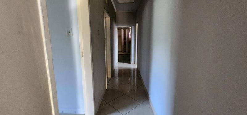 3 Bedroom Property for Sale in Saiccor Village KwaZulu-Natal