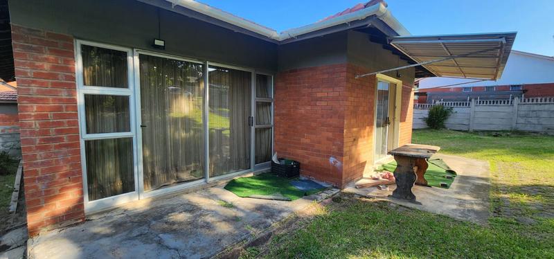 3 Bedroom Property for Sale in Saiccor Village KwaZulu-Natal