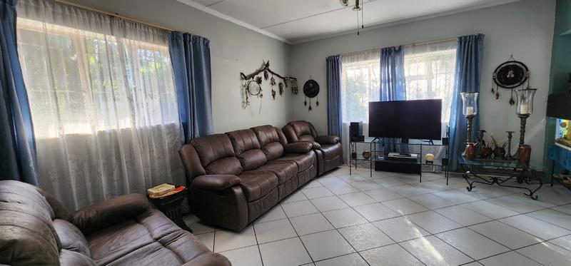 3 Bedroom Property for Sale in Saiccor Village KwaZulu-Natal