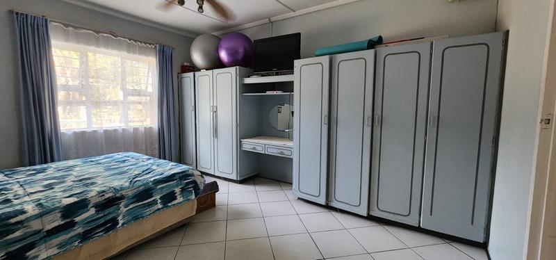 3 Bedroom Property for Sale in Saiccor Village KwaZulu-Natal