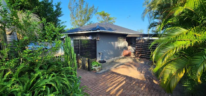 3 Bedroom Property for Sale in Saiccor Village KwaZulu-Natal