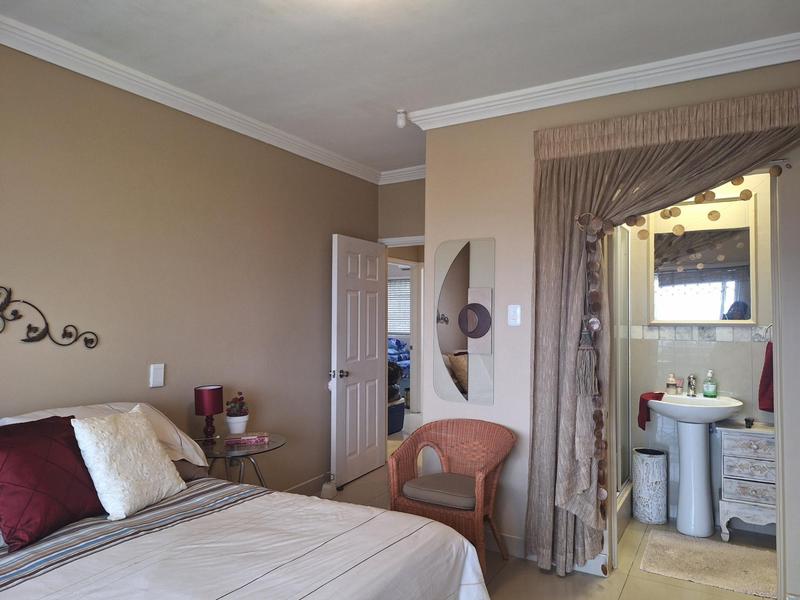 3 Bedroom Property for Sale in Umkomaas KwaZulu-Natal