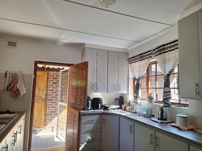 3 Bedroom Property for Sale in Umkomaas KwaZulu-Natal