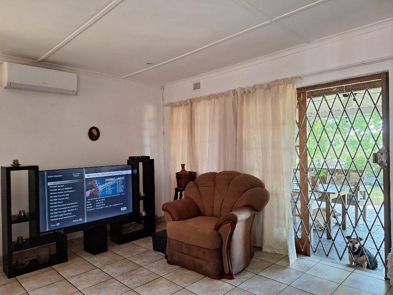 3 Bedroom Property for Sale in Umkomaas KwaZulu-Natal