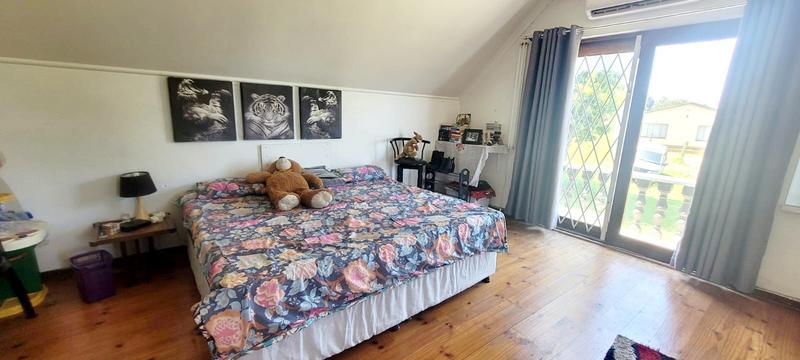 4 Bedroom Property for Sale in Park Rynie KwaZulu-Natal